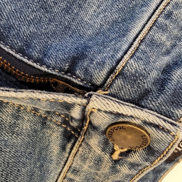 Liverpool Kenndy Crop Straight Jeans with Destruction LM7195VH Size 22W NEW! - Picture 14 of 17